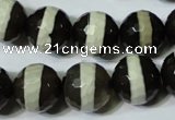 CAG4679 15.5 inches 14mm faceted round tibetan agate beads wholesale