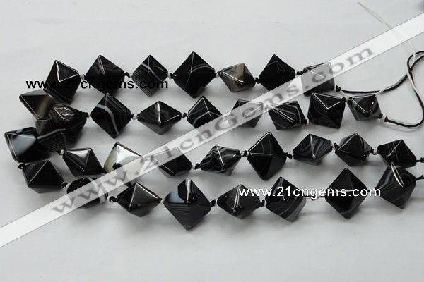 CAA293 15.5 inches 18*18*18mm black line agate gemstone beads