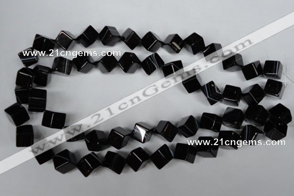 CAG2978 15.5 inches 10*10mm cube black line agate beads