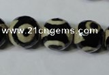 CAG4682 15.5 inches 14mm faceted round tibetan agate beads wholesale