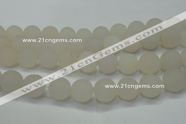 CAG6686 15 inches 18mm round white pilates agate beads