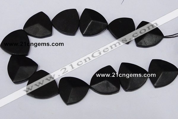 CBS19 15.5 inches 30*30mm triangle black stone beads wholesale