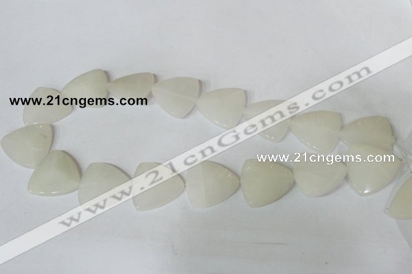 CFG525 15.5 inches 25*25mm carved triangle white jade beads