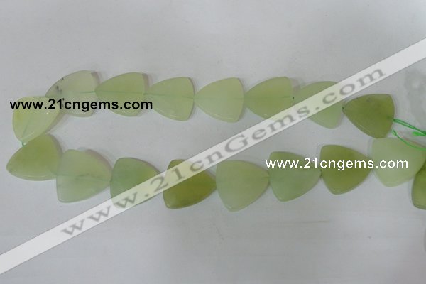 CFG530 15.5 inches 25*25mm carved triangle New jade beads