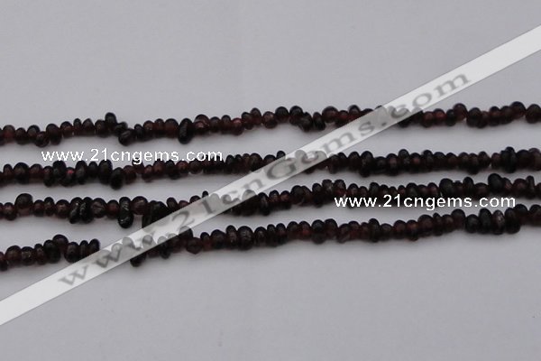 CGA652 15.5 inches 4*6mm nuggets red garnet gemstone beads