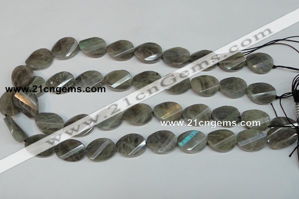 CLB202 15.5 inches 15*20mm faceted & twisted oval labradorite beads