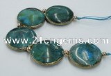 CNG2195 7.5 inches 35mm flat round agate beads with brass setting