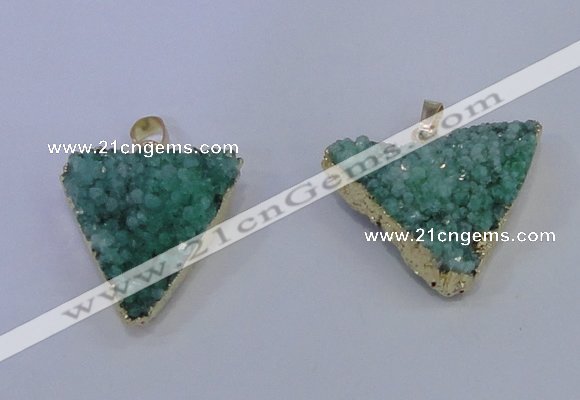 NGP4051 25*30mm – 30*35mm triangle druzy quartz pendants