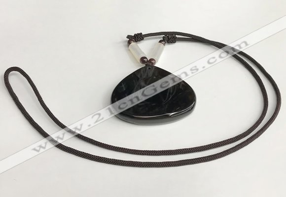NGP5672 Agate flat teardrop pendant with nylon cord necklace