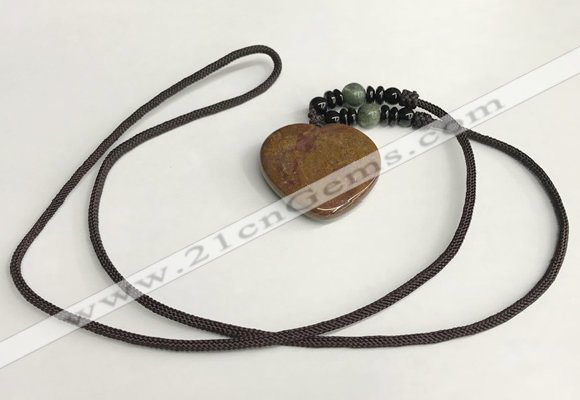 NGP5693 Agate heart pendant with nylon cord necklace