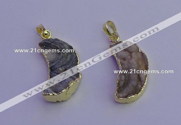 NGP6850 20*30mm - 22*35mm moon-shaped druzy agate pendants