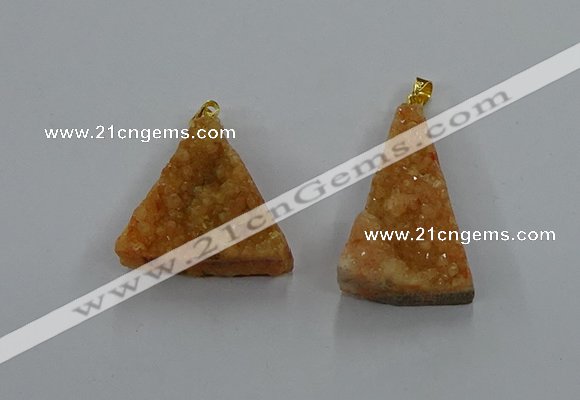 NGP8575 18*25mm - 25*40mm triangle druzy agate pendants wholesale